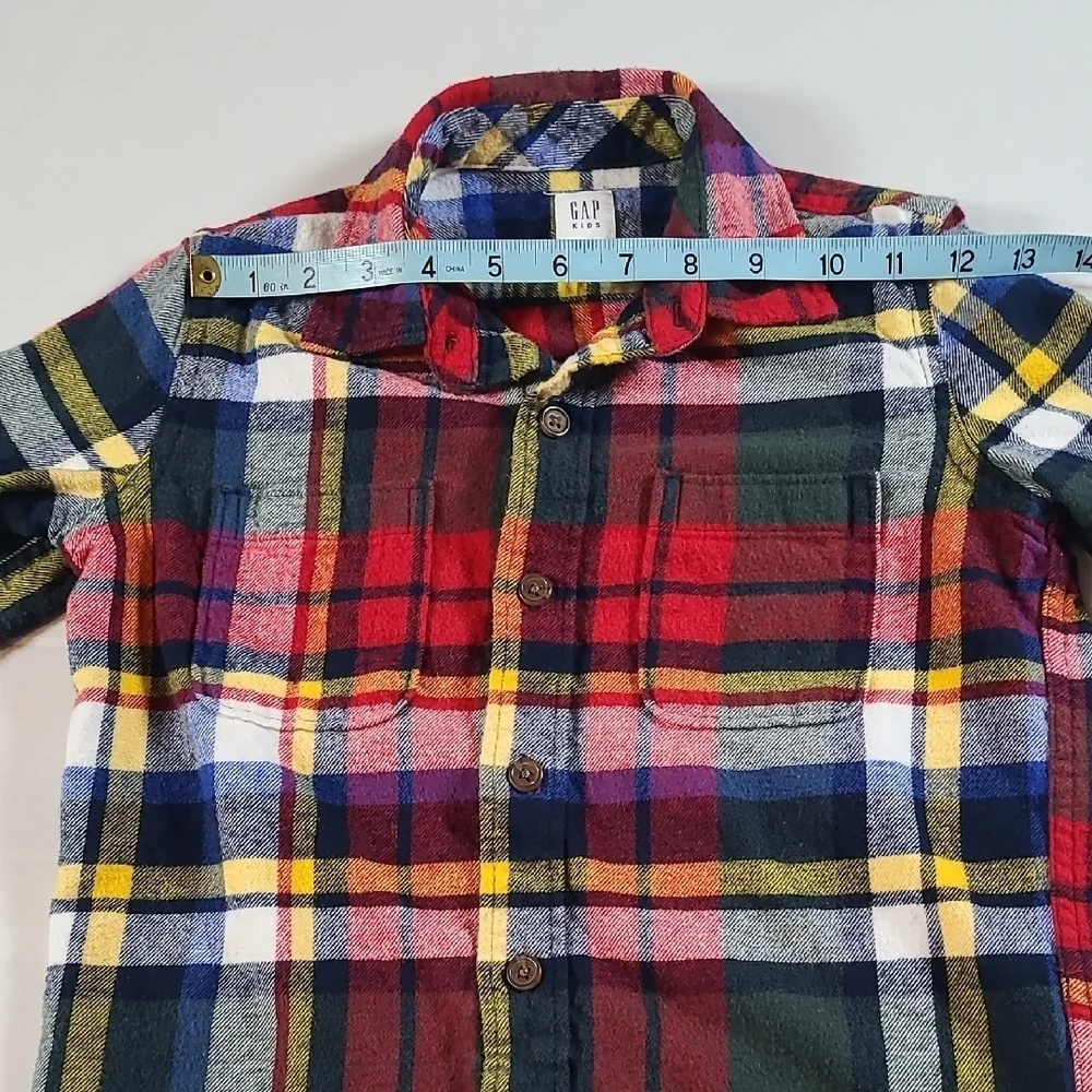 GAP Boys Multicolor Plaid Flanel Button Down Shirt NWOT Size S 6-7
